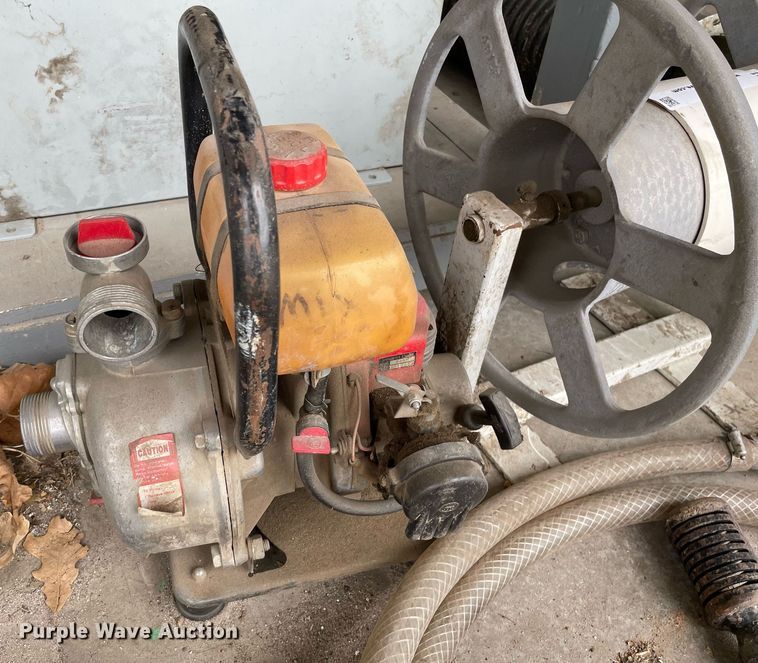 image for item LY9641 (4) water pumps