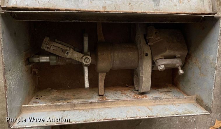 image for item LY9647 Mueller B-101  tapping parts