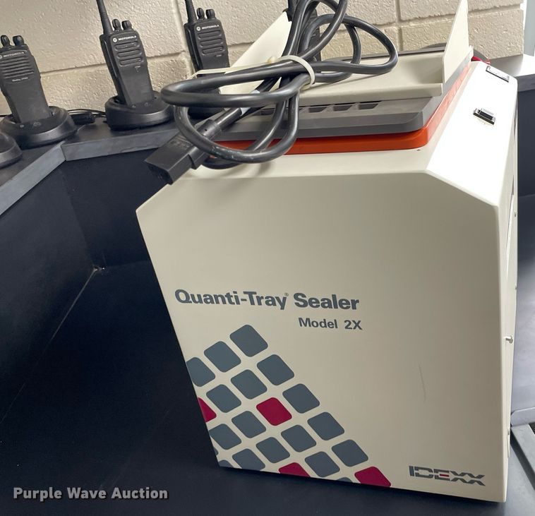 image for item LY9650 Idexx 2X  Quanti-Tray Sealer