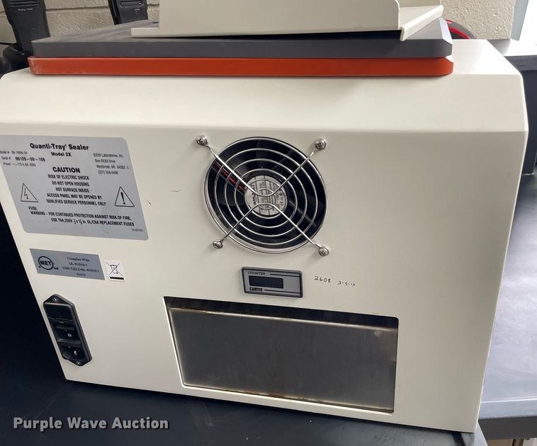 image for item LY9650 Idexx 2X  Quanti-Tray Sealer