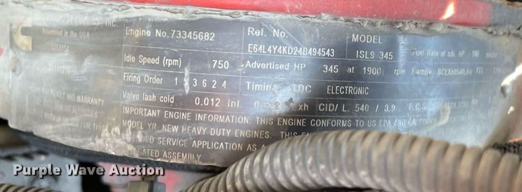 image for item LY9653 2013 Peterbilt 320  refuse truck