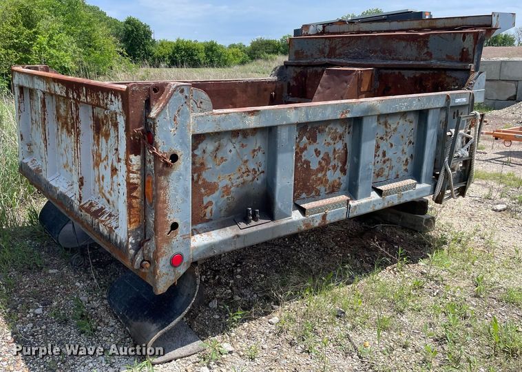 image for item LY9654 Warren F451-10  dump bed