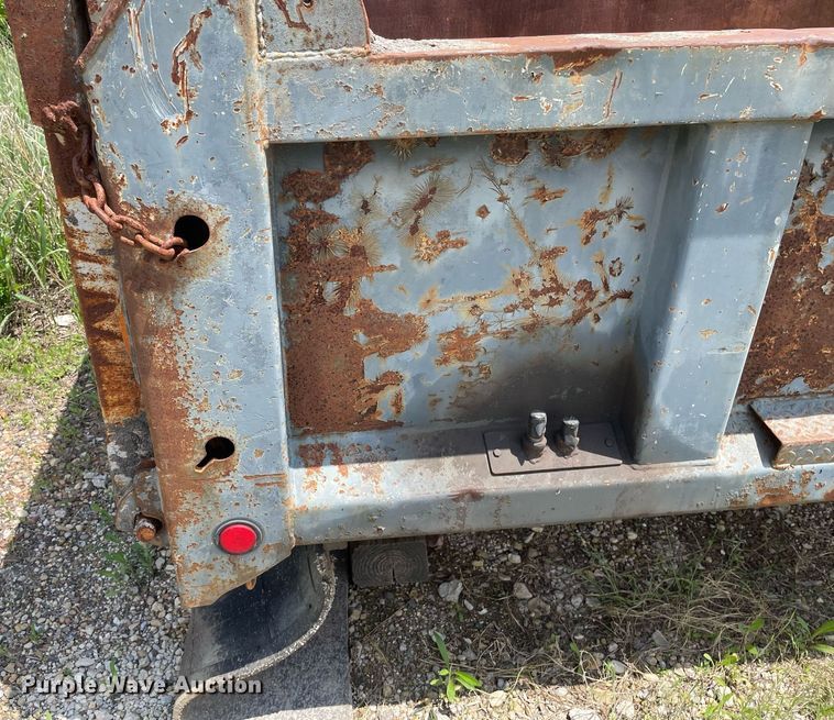 image for item LY9654 Warren F451-10  dump bed