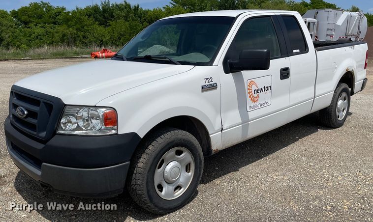 image for item LY9655 2005 Ford F150  SuperCab pickup truck