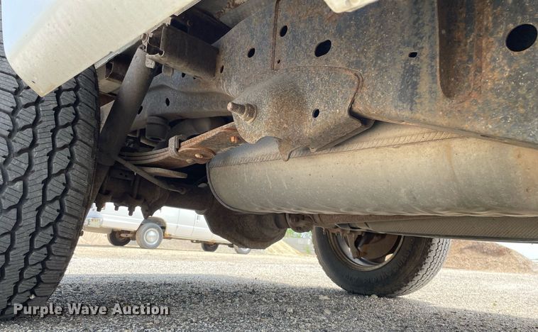 image for item LY9655 2005 Ford F150  SuperCab pickup truck