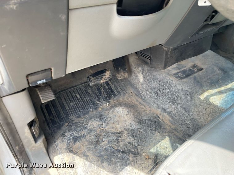 image for item LY9655 2005 Ford F150  SuperCab pickup truck