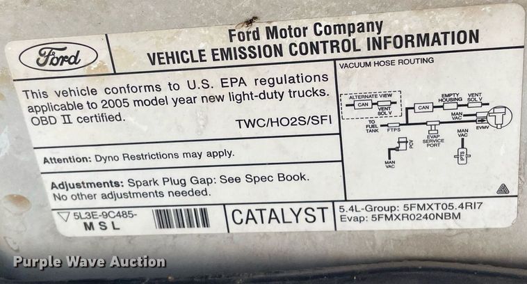 image for item LY9655 2005 Ford F150  SuperCab pickup truck