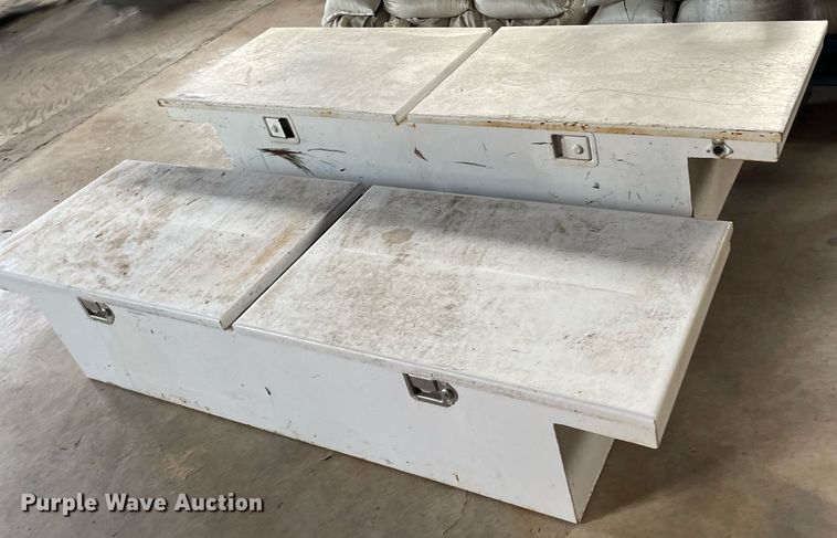 image for item LY9657 (2) toolboxes