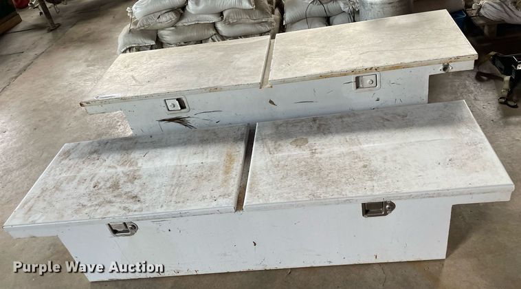 image for item LY9657 (2) toolboxes