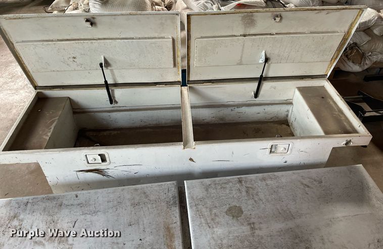 image for item LY9657 (2) toolboxes