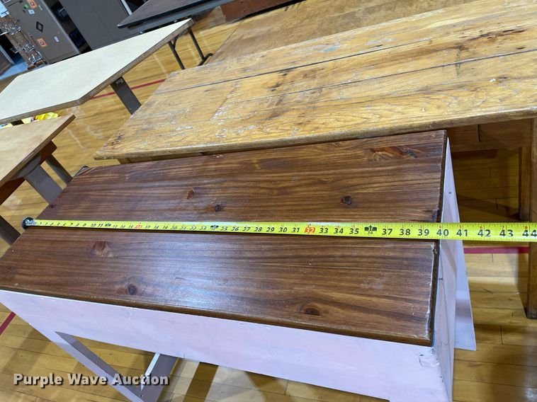 image for item LY9760 (7) tables