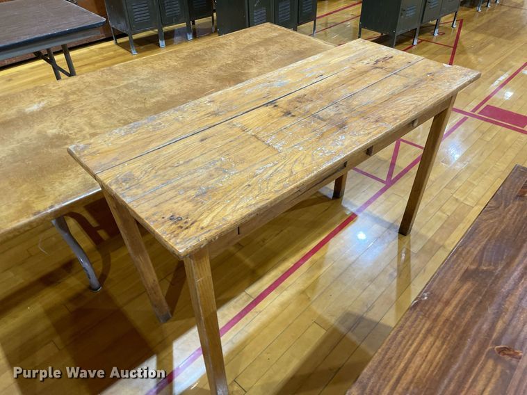 image for item LY9760 (7) tables