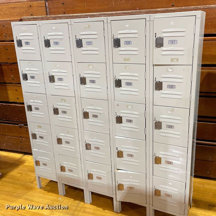 image for item LY9761 (9) locker sets