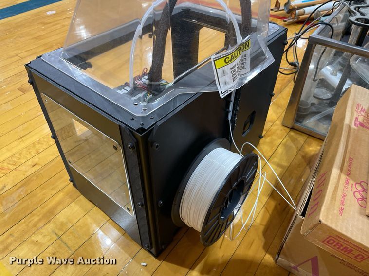 image for item LY9762 Office supplies and equipment