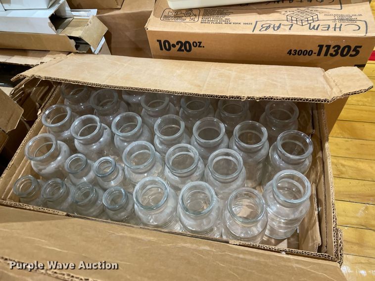 image for item LY9762 Office supplies and equipment