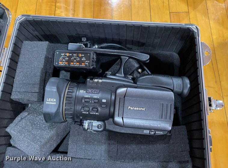 image for item LY9762 Office supplies and equipment