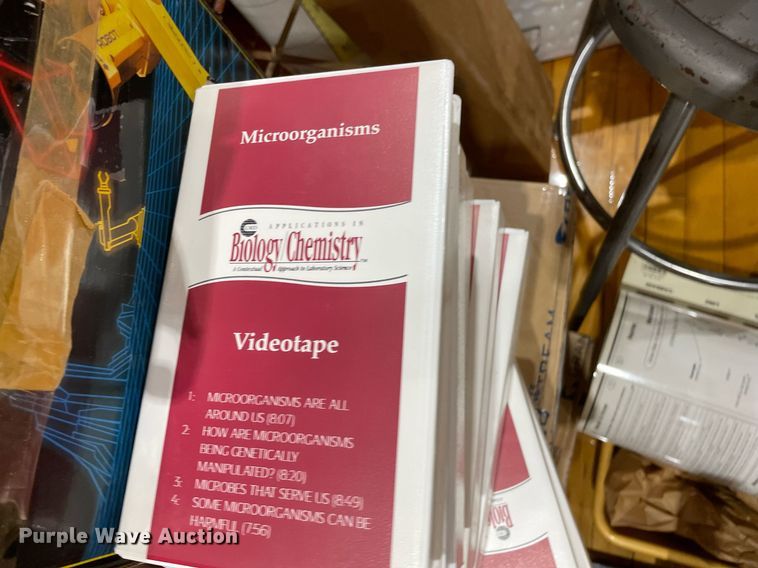 image for item LY9762 Office supplies and equipment