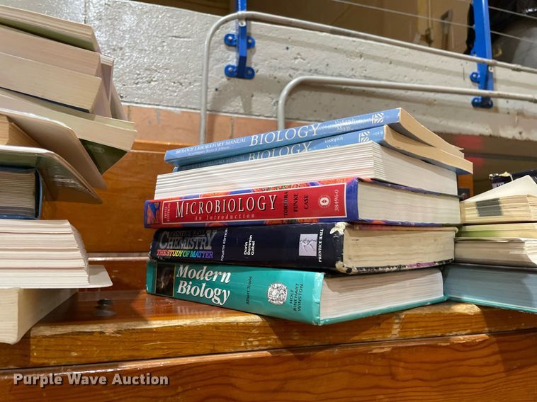 image for item LY9762 Office supplies and equipment