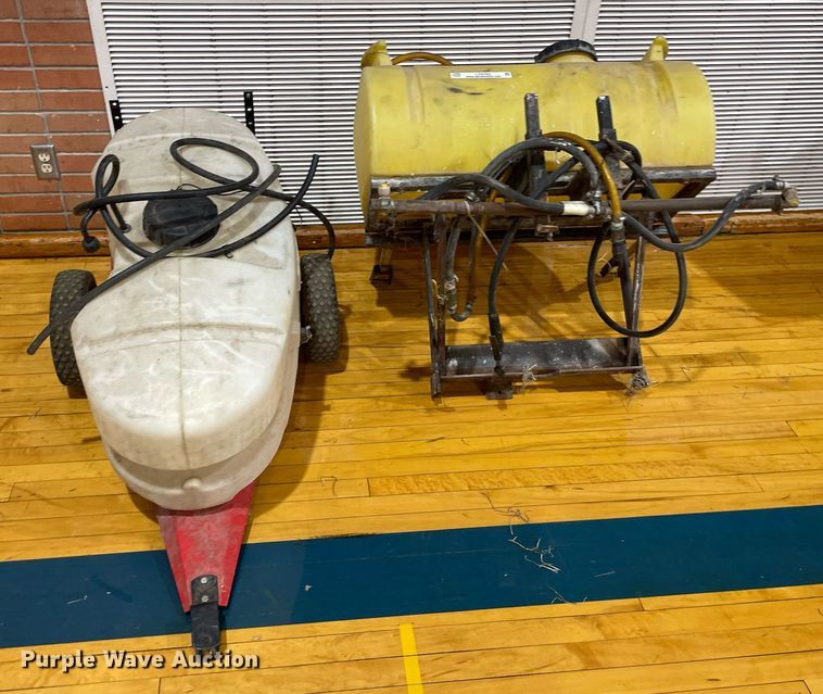 image for item LY9763 (2) sprayers