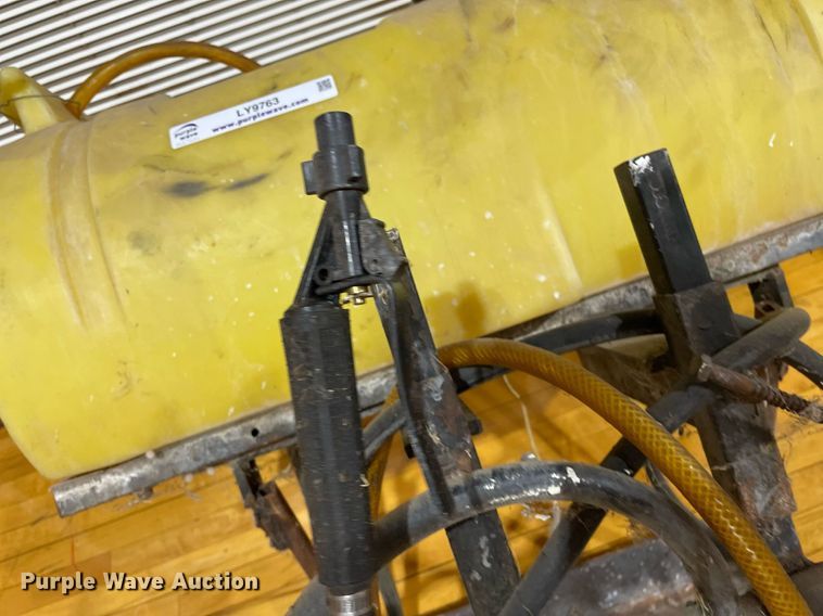 image for item LY9763 (2) sprayers