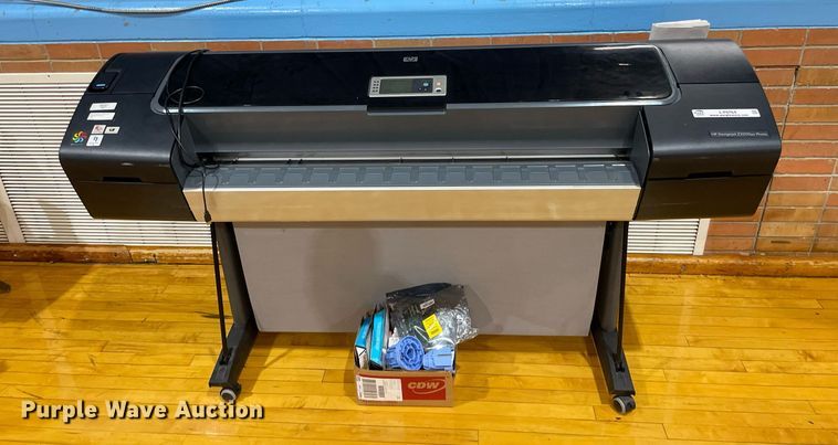 image for item LY9764 HP Designjet Z3200ps  photo printer