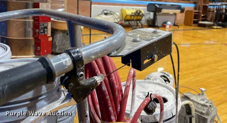 image for item LY9770 Titan PowerLiner 800  line painter