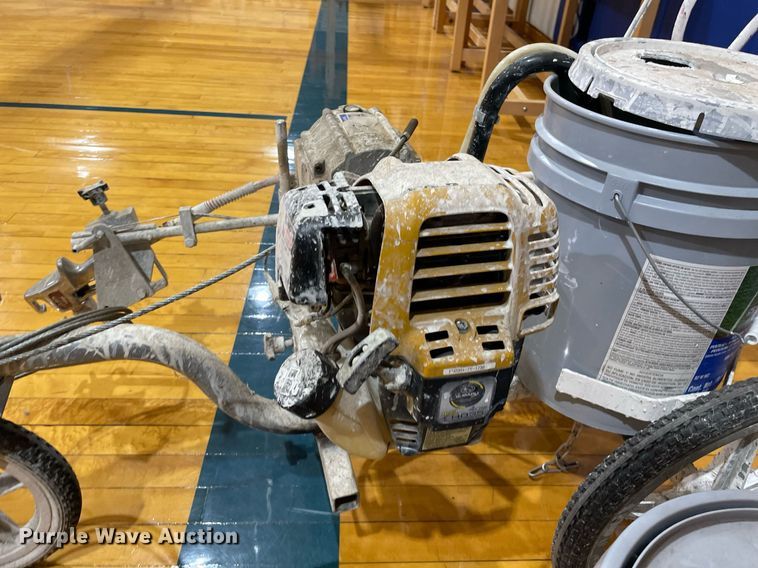 image for item LY9770 Titan PowerLiner 800  line painter