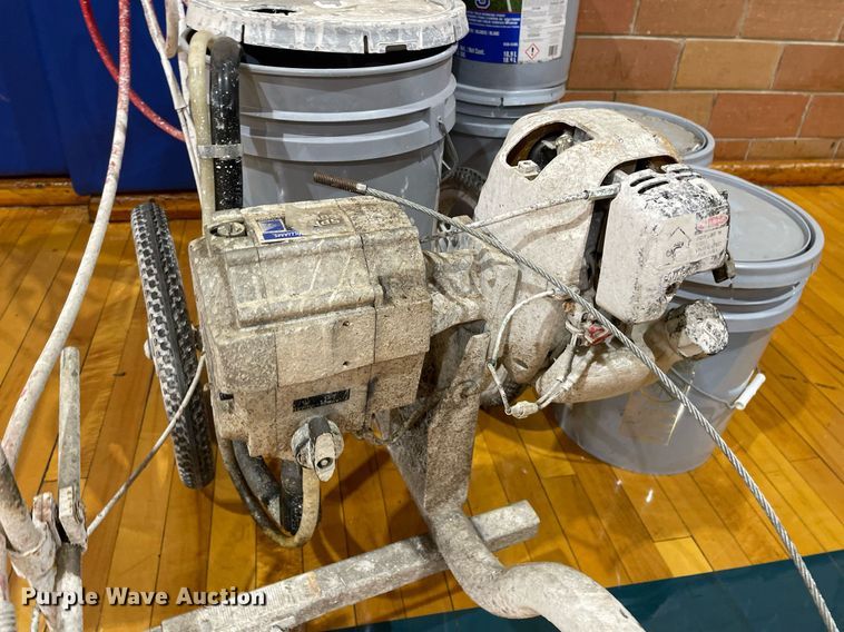 image for item LY9770 Titan PowerLiner 800  line painter