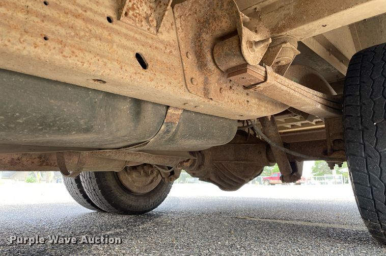 image for item LY9773 2000 Chevrolet Express G3500  school bus