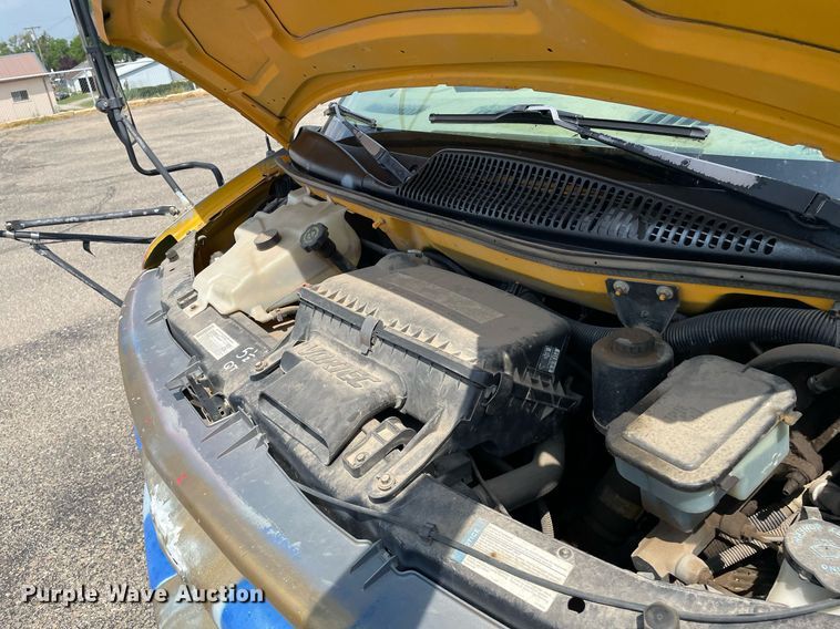 image for item LY9773 2000 Chevrolet Express G3500  school bus