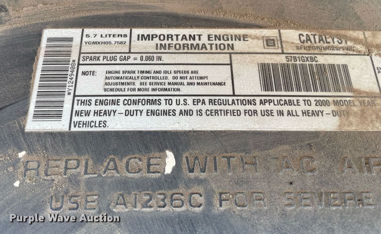 image for item LY9773 2000 Chevrolet Express G3500  school bus