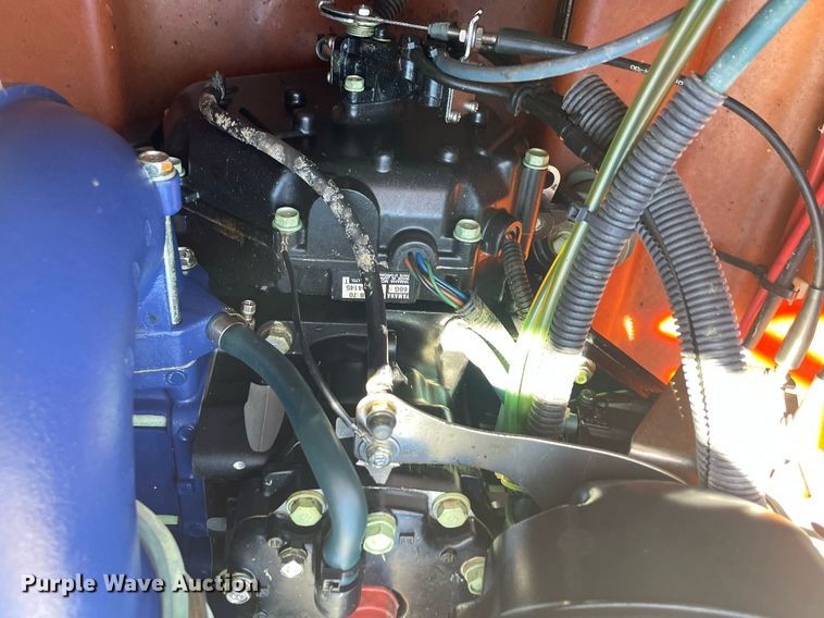 image for item LY9780 2000 Yamaha Wave Runner SUV 1200  personal watercraft