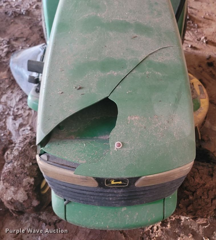 image for item MB9795 John Deere  lawn mower