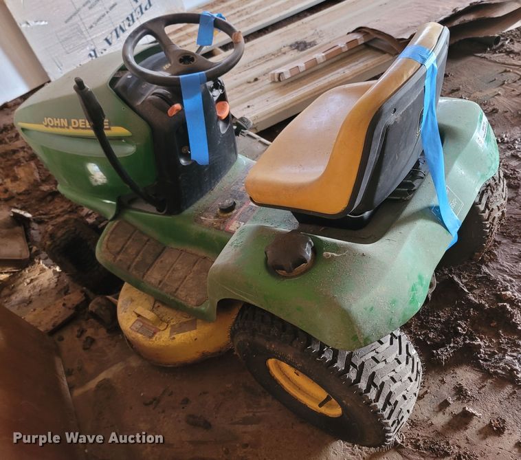 image for item MB9795 John Deere  lawn mower