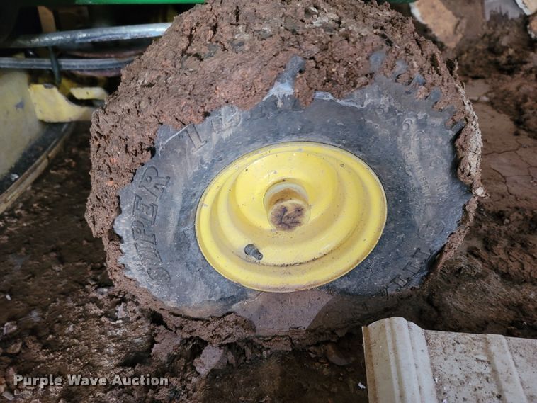 image for item MB9795 John Deere  lawn mower