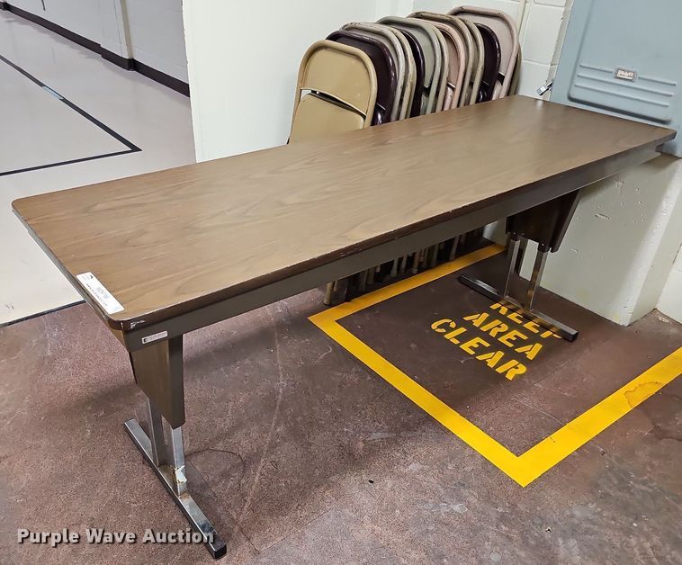 image for item MD9799 Furniture