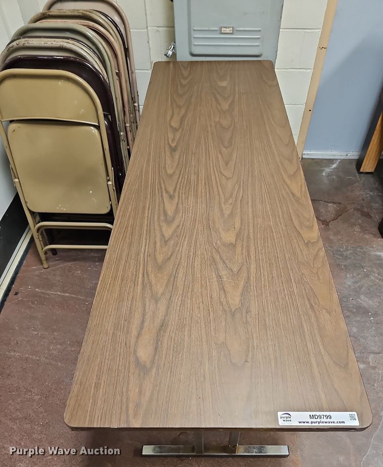 image for item MD9799 Furniture