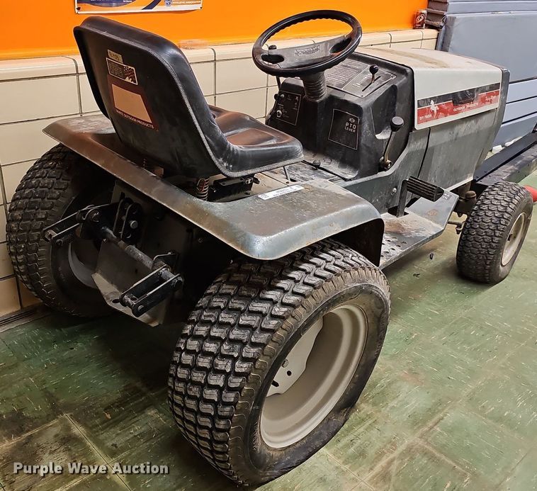 image for item MD9833 White GT-1855  lawn tractor