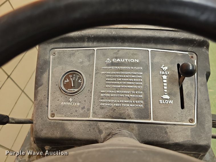 image for item MD9833 White GT-1855  lawn tractor