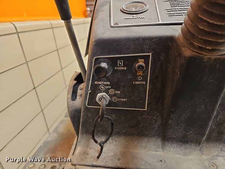 image for item MD9833 White GT-1855  lawn tractor