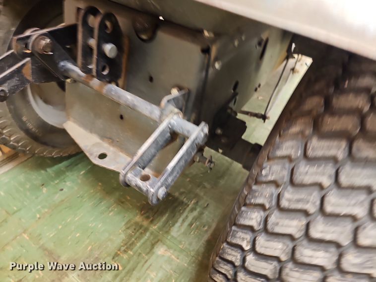 image for item MD9833 White GT-1855  lawn tractor