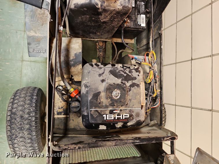 image for item MD9833 White GT-1855  lawn tractor