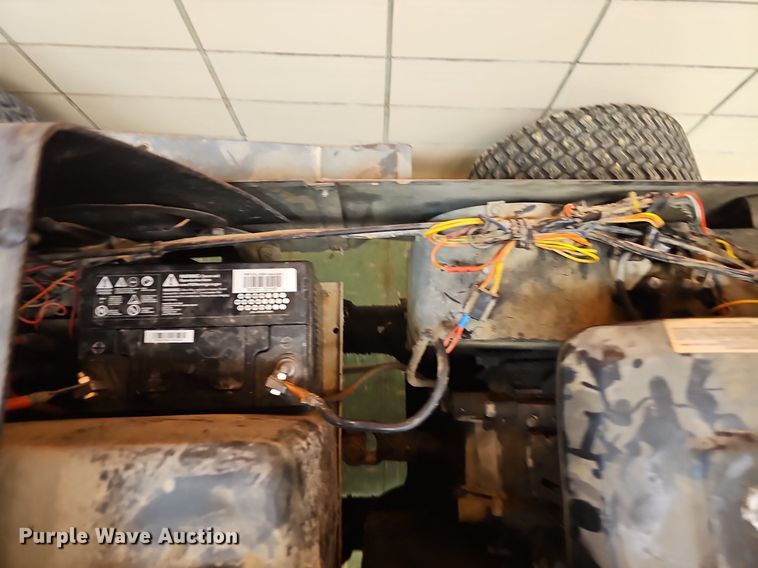 image for item MD9833 White GT-1855  lawn tractor