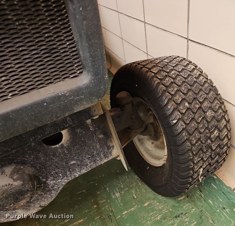 image for item MD9833 White GT-1855  lawn tractor