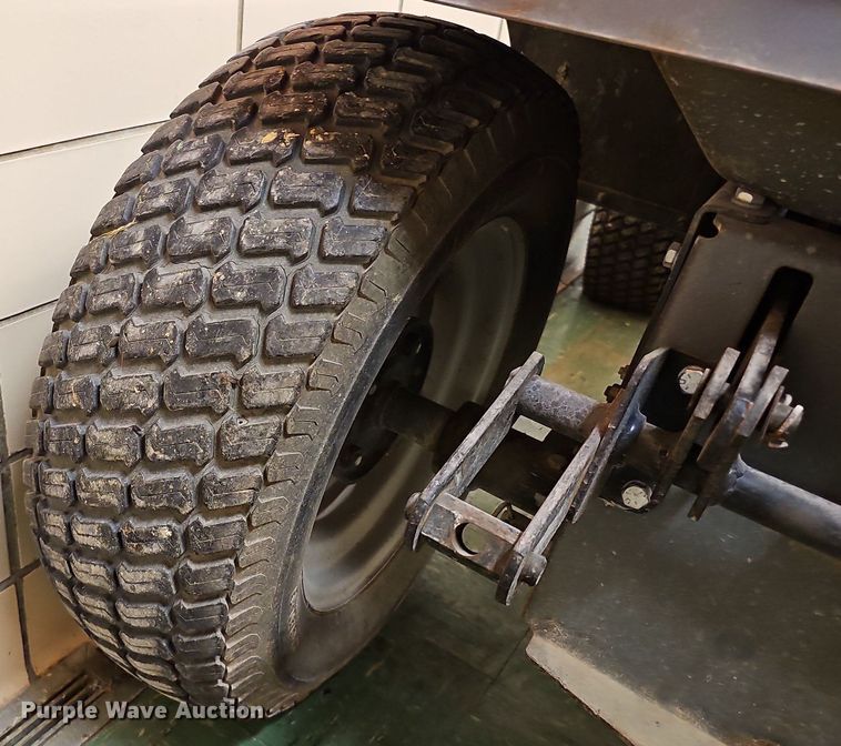 image for item MD9833 White GT-1855  lawn tractor