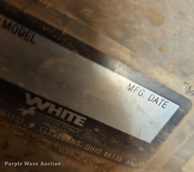 image for item MD9833 White GT-1855  lawn tractor