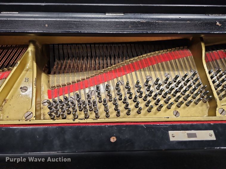 image for item MD9841 Steinway and Sons  grand piano