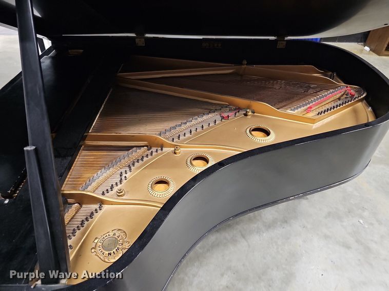 image for item MD9842 Baldwin  baby grand piano