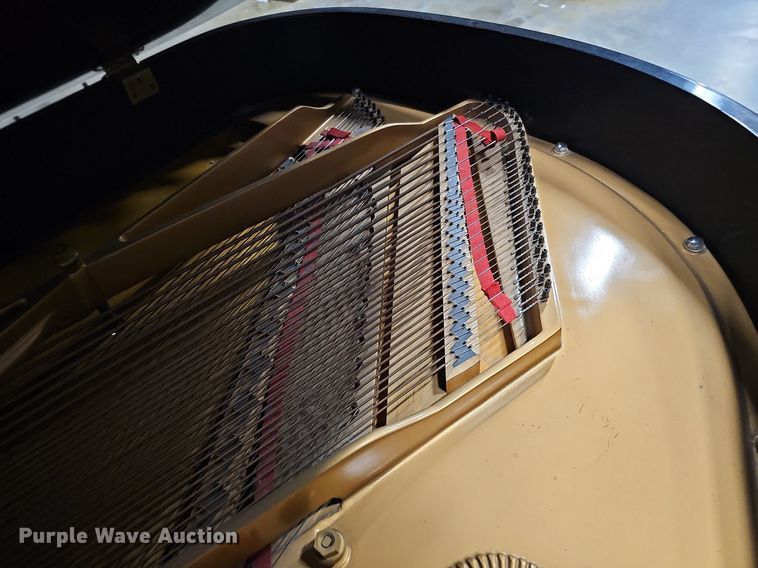 image for item MD9842 Baldwin  baby grand piano