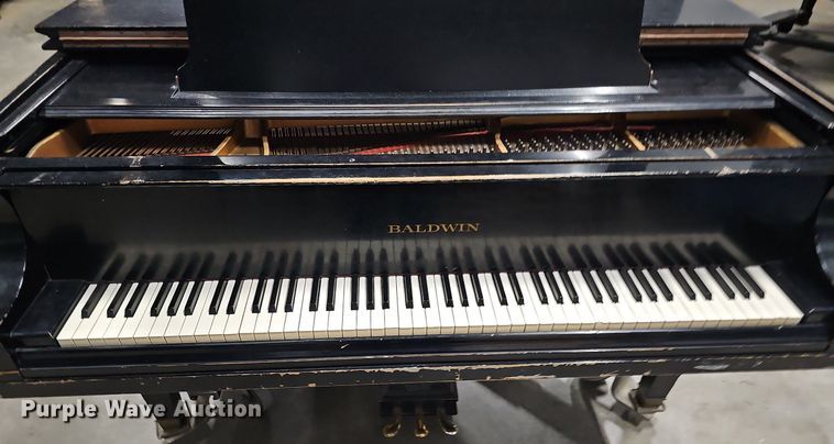 image for item MD9842 Baldwin  baby grand piano